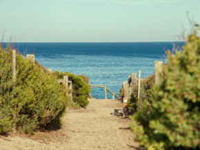 Back Beach Hideaway